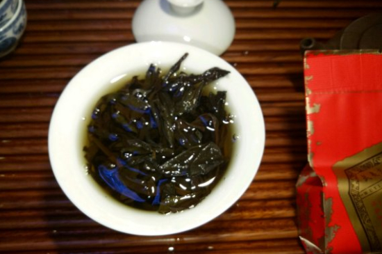 肉桂可以用紫砂壺沖泡嗎，紫砂壺能泡武夷巖茶肉桂用嗎？