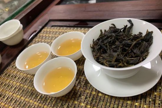 哪些茶適合泡功夫茶，功夫茶應(yīng)該配什么茶葉