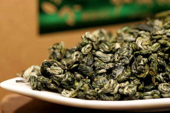 綠茶碧螺春怎么泡簡(jiǎn)易步驟，沖泡碧螺春的十二步驟口訣