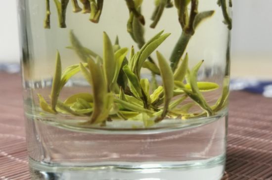 黃山毛峰怎么沖泡，黃山毛峰要多少溫度的水泡？