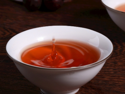 女人長期喝紅茶好不好，女人喝紅茶的功效