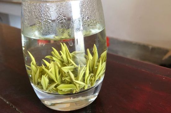 安吉白茶夏天怎么保存，安吉白茶能冷凍儲(chǔ)存嗎？