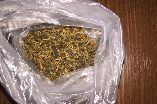 金駿眉染色鑒別帶圖，金駿眉染色如何分辨