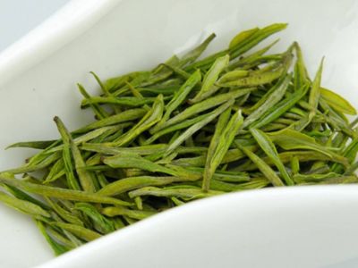 白茶顏色變黃還能喝嗎，發(fā)黃的白茶好不好？