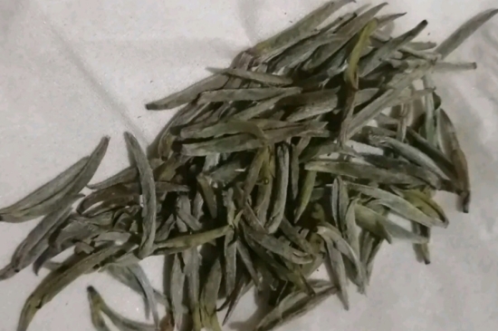 過(guò)期茶葉的八大妙用，過(guò)期的陳茶葉還能干什么用？