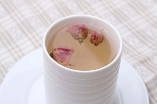 怎么判斷玫瑰花茶好不好，玫瑰花茶怎么樣鑒別