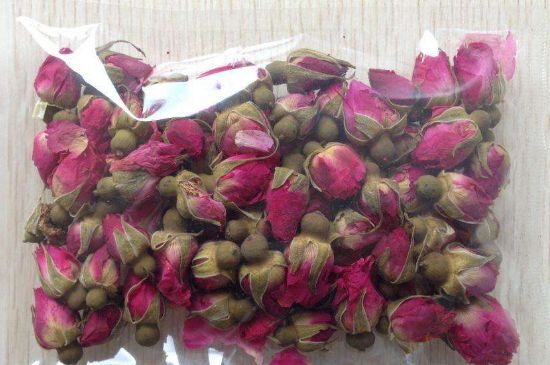 玫瑰花茶上火嗎，盲目喝玫瑰花茶易上火