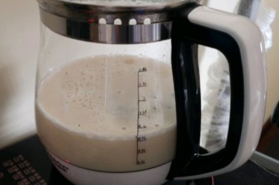 煮茶器和養(yǎng)生壺有什么區(qū)別，養(yǎng)生壺跟煮茶器哪個(gè)實(shí)用好用？