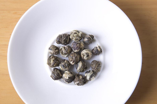 茉莉龍珠茶男人能喝嗎，男性夏季可以喝龍珠茶嗎