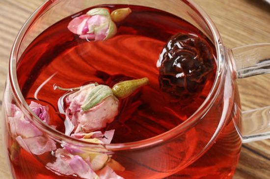 玫瑰花茶和什么搭配好，玫瑰花茶的搭配大全！