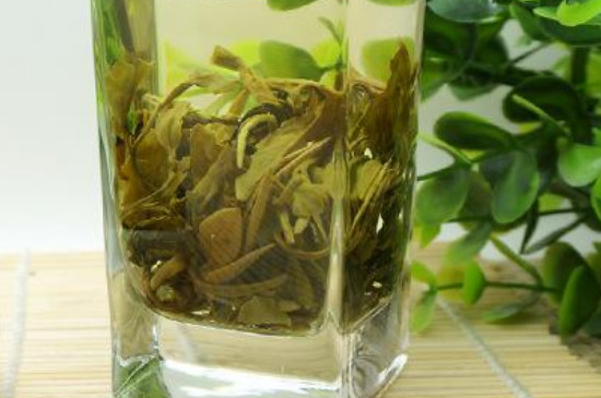 茉莉龍珠茶男人能喝嗎，男性夏季可以喝龍珠茶嗎