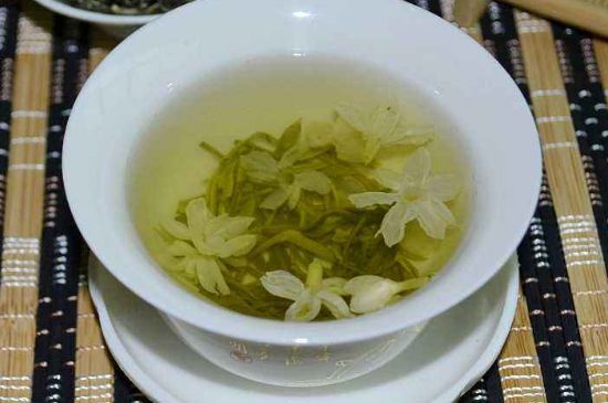 碧潭飄雪是什么檔次的茶，碧潭飄雪屬于什么檔次？