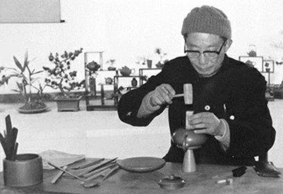 景舟八式紫砂壺圖片及名稱，經(jīng)典壺型顧景舟八式值多少錢？