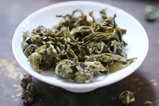 茉莉龍珠泡開(kāi)后為什么都是梗，茉莉龍珠泡開(kāi)后什么樣？