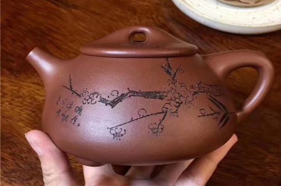 朱泥紫砂壺如何開(kāi)壺，朱泥壺日常泡茶養(yǎng)護(hù)