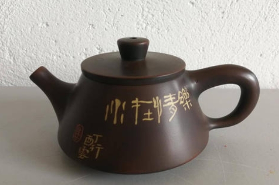 四大名陶哪個(gè)泡茶最好，中國(guó)四大名陶主要泡什么茶？