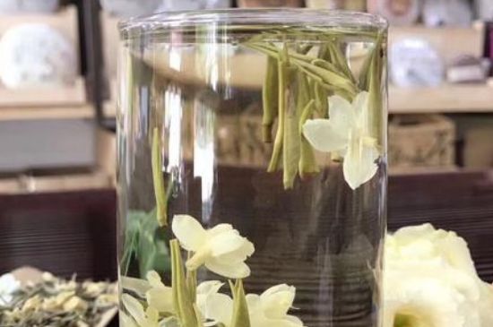 茉莉龍珠保質(zhì)期多長時間，茉莉龍珠茶放幾年了還能喝嗎？