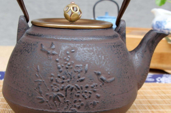 不要使用日本鐵壺燒水，日本鐵壺騙局