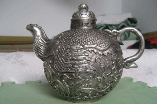 銀壺泡茶后為什么會變黑，銀壺內(nèi)膽發(fā)黑怎么辦