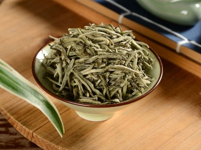 白茶煮好還是泡好喝，老白茶是泡還是煮？