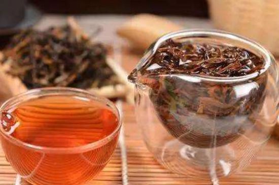 綠茶加重濕氣？濕氣體質(zhì)寒的人能喝綠茶嗎