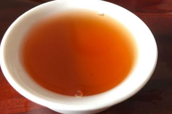 正山小種喝起來苦澀有點(diǎn)酸對嗎，正山小種發(fā)酸有害嗎