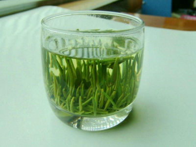 竹葉青茶怎么樣，檔次較高味道略苦價(jià)格比較貴