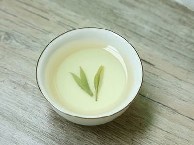 竹葉青茶怎么樣，檔次較高味道略苦價(jià)格比較貴