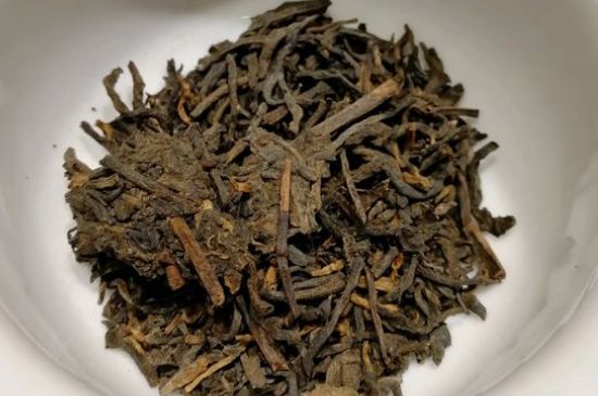 飯后多長時間喝六堡茶最好，六堡茶一天喝多少