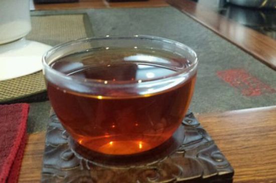 黑茶煮多久就得換掉，黑茶能煮幾天都不壞