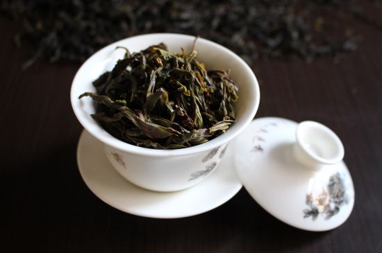 鋸朵仔跟鴨屎香哪個(gè)貴，鋸朵子和鴨屎香哪個(gè)好喝？