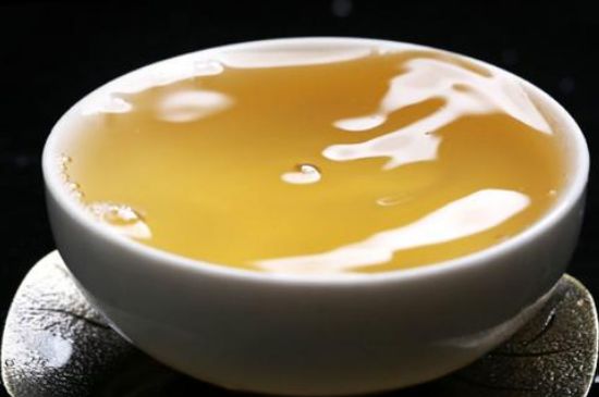 綠茶加重濕氣？濕氣體質(zhì)寒的人能喝綠茶嗎