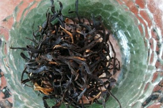 女人晚上喝紅茶好嗎，女人紅茶啥時候喝最好？