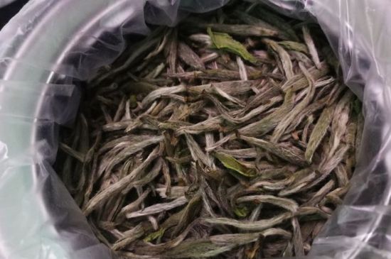 新白毫銀針和老白毫銀針的區(qū)別，新老白毫銀針的品質(zhì)特征