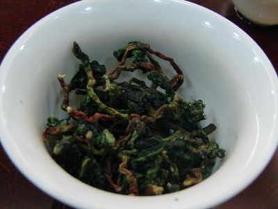 鐵觀音毛茶茶梗可以泡水喝嗎，鐵觀音帶梗是不是好茶？