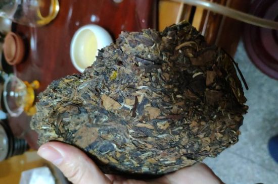 7年壽眉和2年白牡丹哪個(gè)好，老白茶壽眉與白牡丹的口感區(qū)別