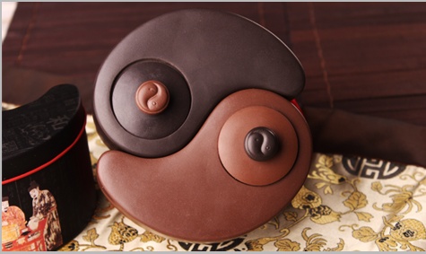 太極陰陽(yáng)紫砂壺，創(chuàng)意格紫砂壺